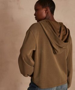 Weekendwardrobeco.shop00986407e6 5