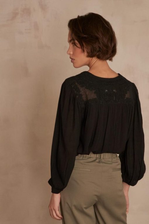 Weekendwardrobeco.shop069a4396e6 4