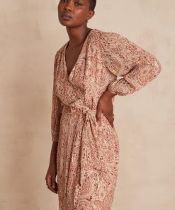 Weekendwardrobeco.shop0a1f0c9009 2