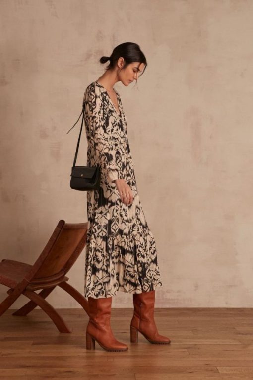 Weekendwardrobeco.shop0f6cda6037 2