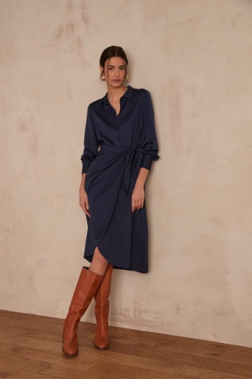 Weekendwardrobeco.shop27f3b43bf8 2