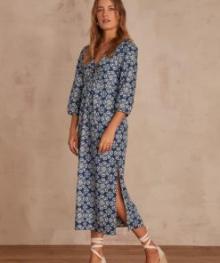 Weekendwardrobeco.shop286a3f299c 1