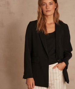 Weekendwardrobeco.shop5629614ba1 2