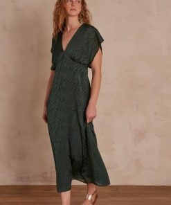 Weekendwardrobeco.shop5b70a54dda 1