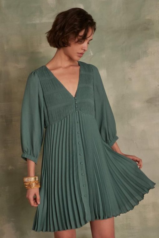 Weekendwardrobeco.shop5fd12a141f 2