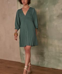 Weekendwardrobeco.shop5fd12a141f 5