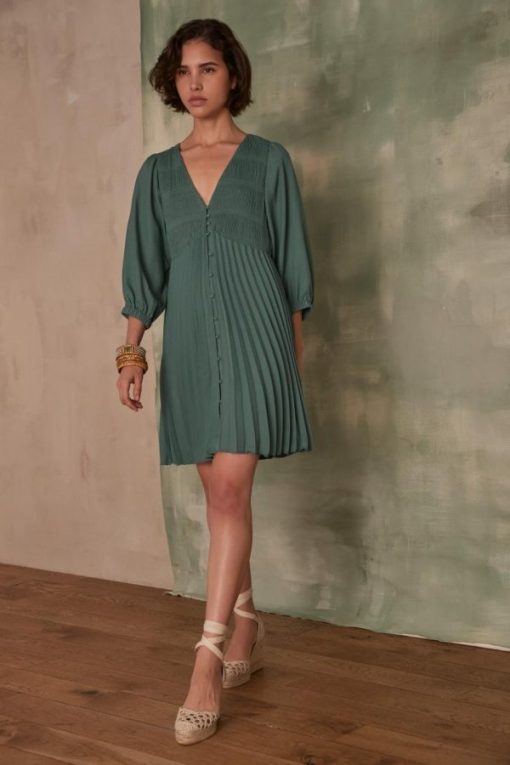 Weekendwardrobeco.shop5fd12a141f 5