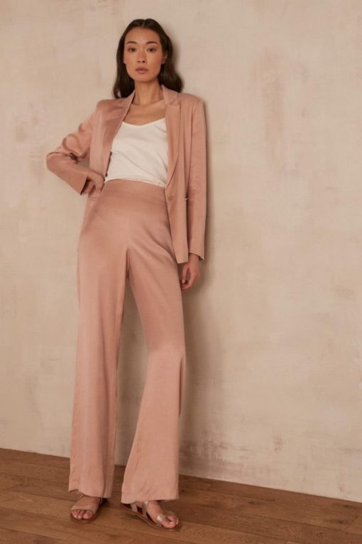 Weekendwardrobeco.shop61c0d4d4eb 1