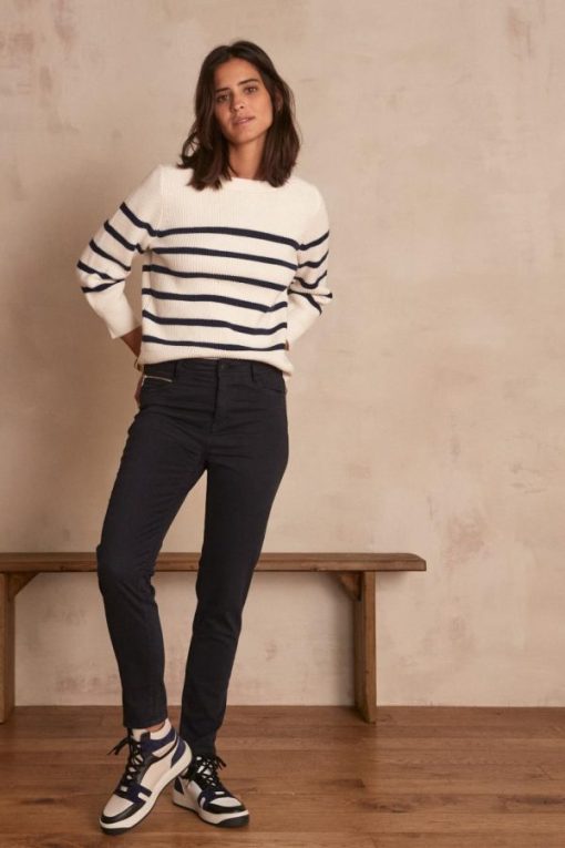 Weekendwardrobeco.shop62609025e2 1