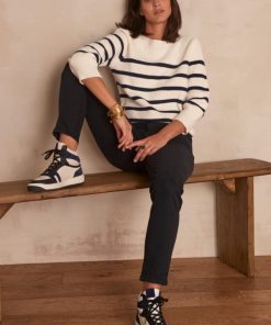 Weekendwardrobeco.shop62609025e2 2