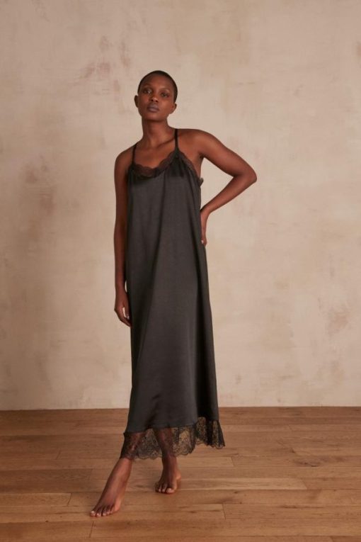 Weekendwardrobeco.shop7201837a7f 1