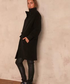 Weekendwardrobeco.shop838899476e 5