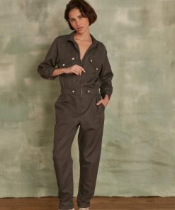 Weekendwardrobeco.shop841a9f3038 1