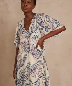Weekendwardrobeco.shop9c1fa2ee82 2