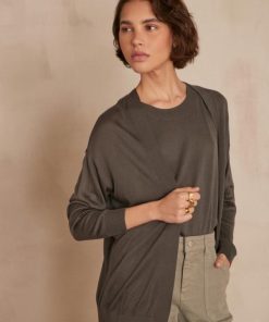 Weekendwardrobeco.shopa6791c2876 1