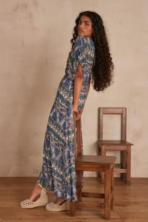 Weekendwardrobeco.shopacf5161a92 1