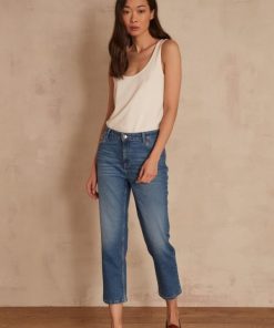 Weekendwardrobeco.shopb329843730 1