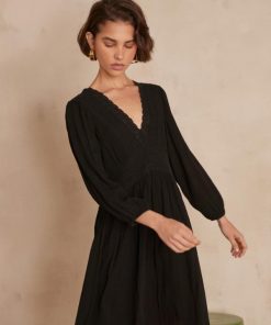 Weekendwardrobeco.shopb75357687b 1