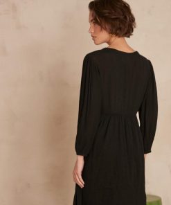 Weekendwardrobeco.shopb75357687b 4