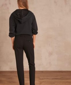 Weekendwardrobeco.shopb8f6000587 5