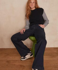 Weekendwardrobeco.shopf121e292df 1