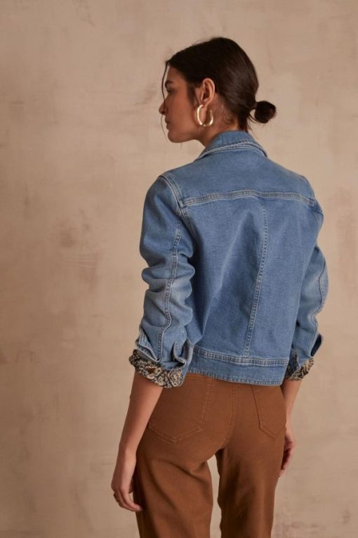 Weekendwardrobeco.shopf260868e7b 6