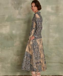 Weekendwardrobeco.shopf6f798b7d8 1